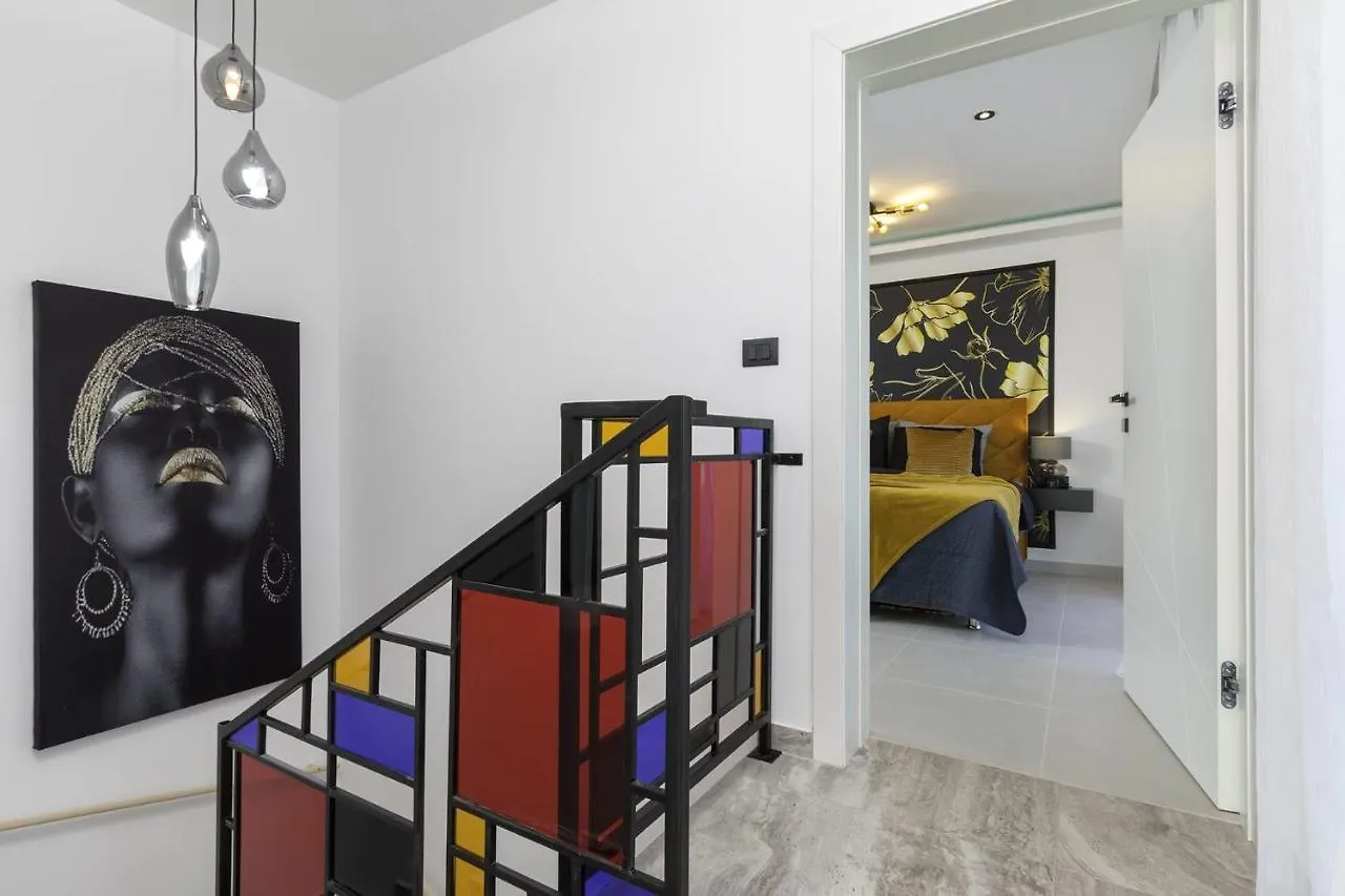 Villa M Premantura Holiday home