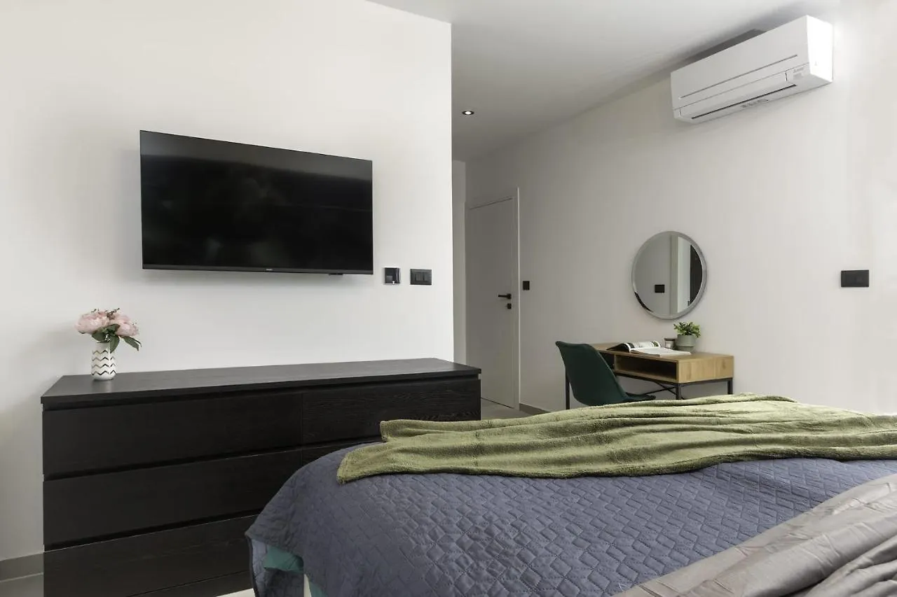 Villa M Premantura Holiday home