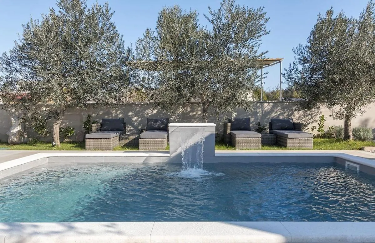 Villa M Premantura Holiday home